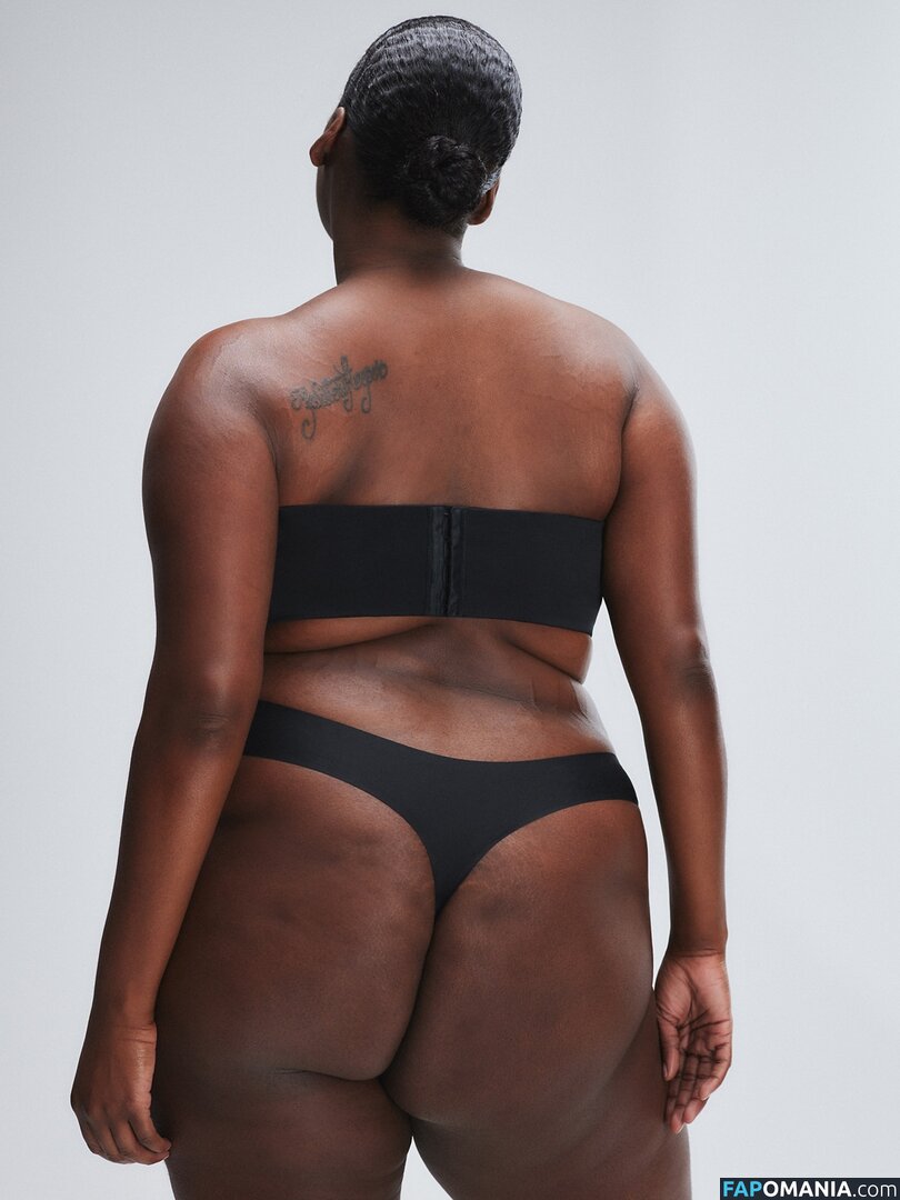 savagexfenty Çıplak OnlyFans  Sızdırılmış Fotoğraf #5