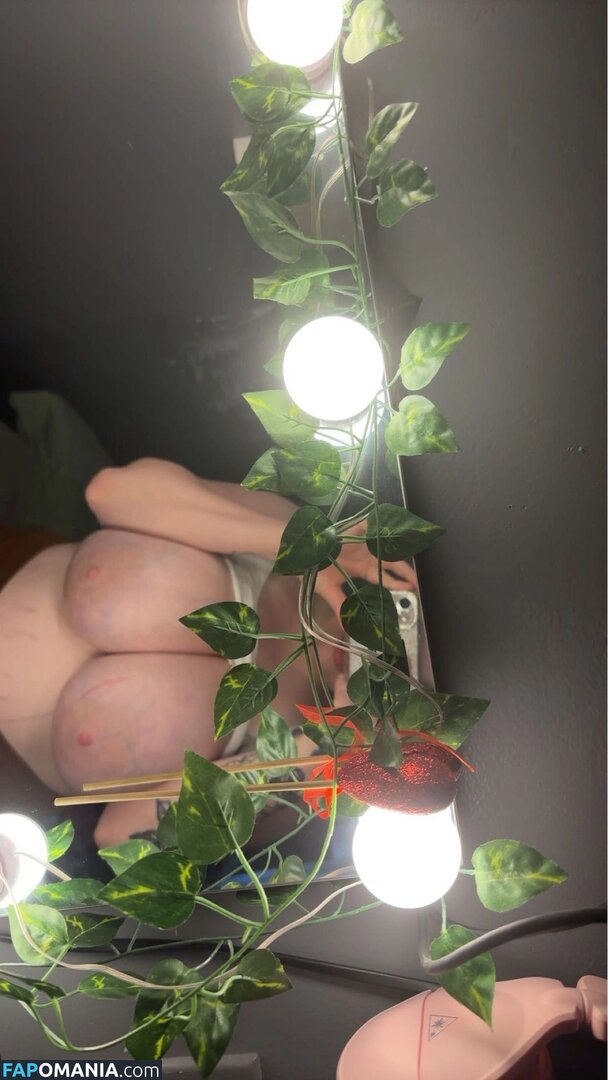 Savanna Becker / https: / savvrose5 Çıplak OnlyFans  Sızdırılmış Fotoğraf #3