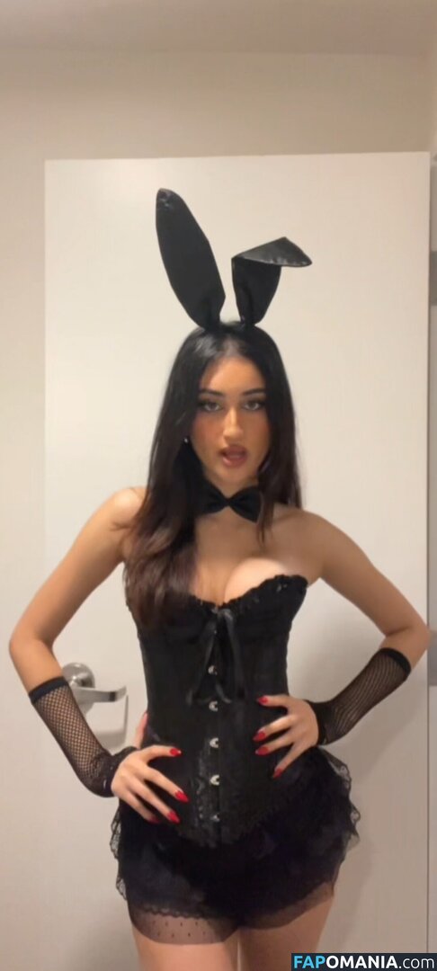 Selena_a.h Selena<3 / selena_a.h Çıplak OnlyFans  Sızdırılmış Fotoğraf #1