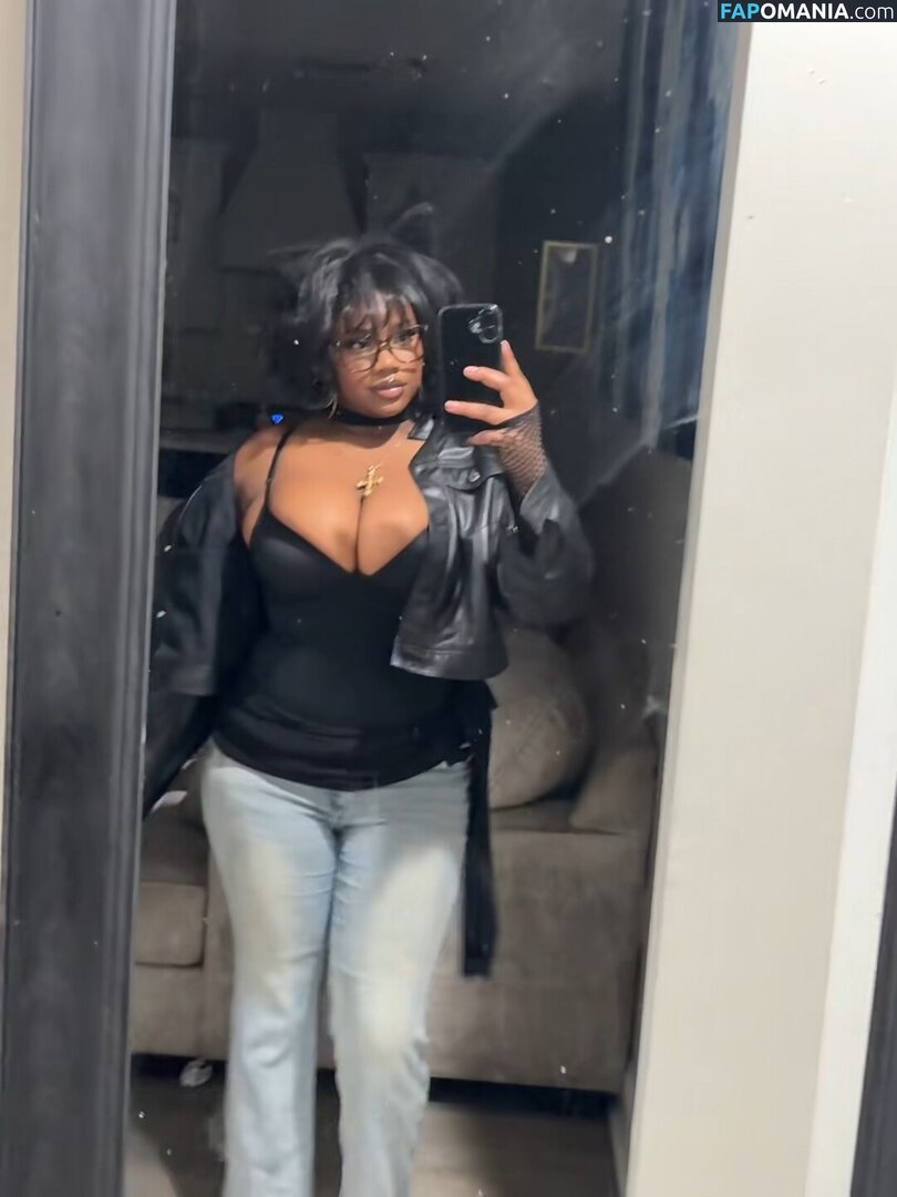 Nia / senpaixtroll / senpiaxtroll Çıplak OnlyFans  Sızdırılmış Fotoğraf #9