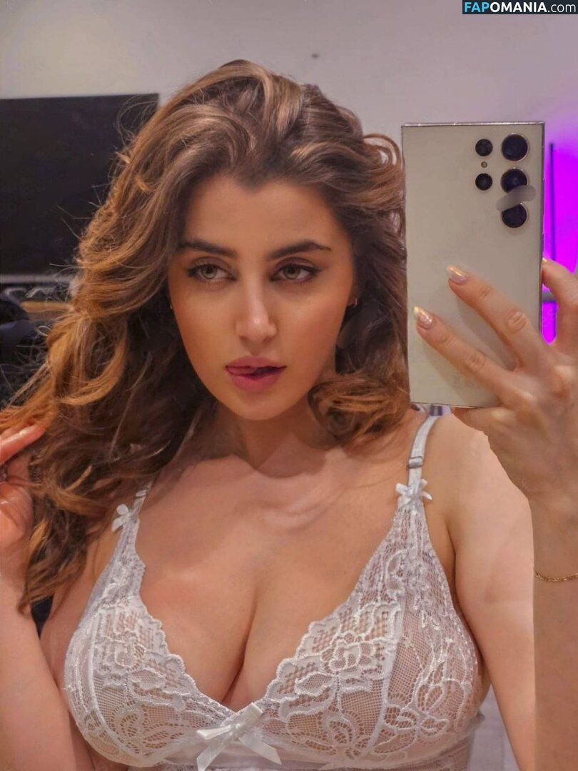 Sfw Big Tits / fullerbustbestie / https: Çıplak OnlyFans  Sızdırılmış Fotoğraf #6