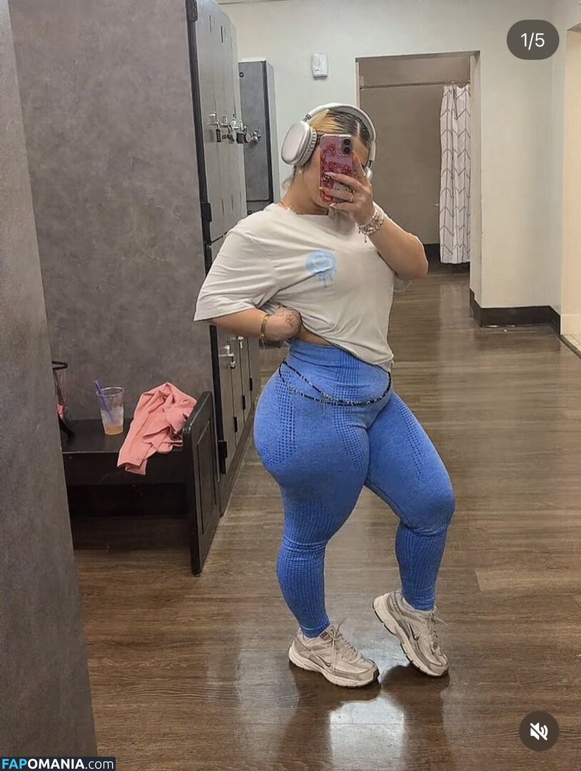 Shaecharmz / https: / sha_charmz Çıplak OnlyFans  Sızdırılmış Fotoğraf #1