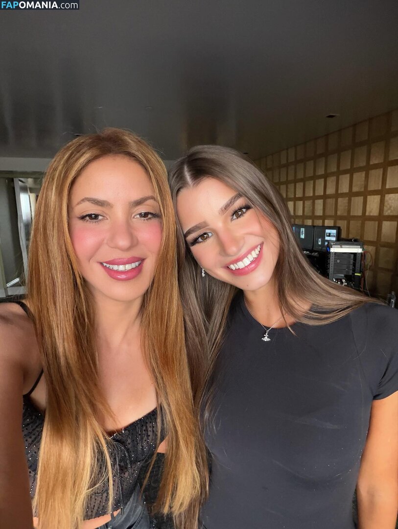 Shakira / shakkira Çıplak OnlyFans  Sızdırılmış Fotoğraf #577