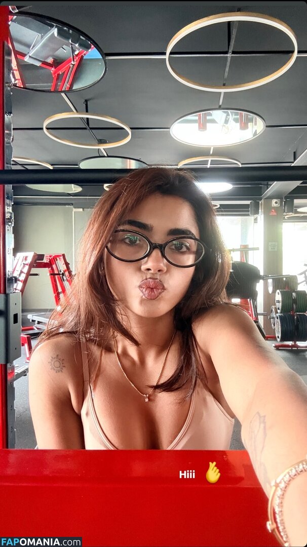 Simi Das / _simidas_ Çıplak OnlyFans  Sızdırılmış Fotoğraf #1