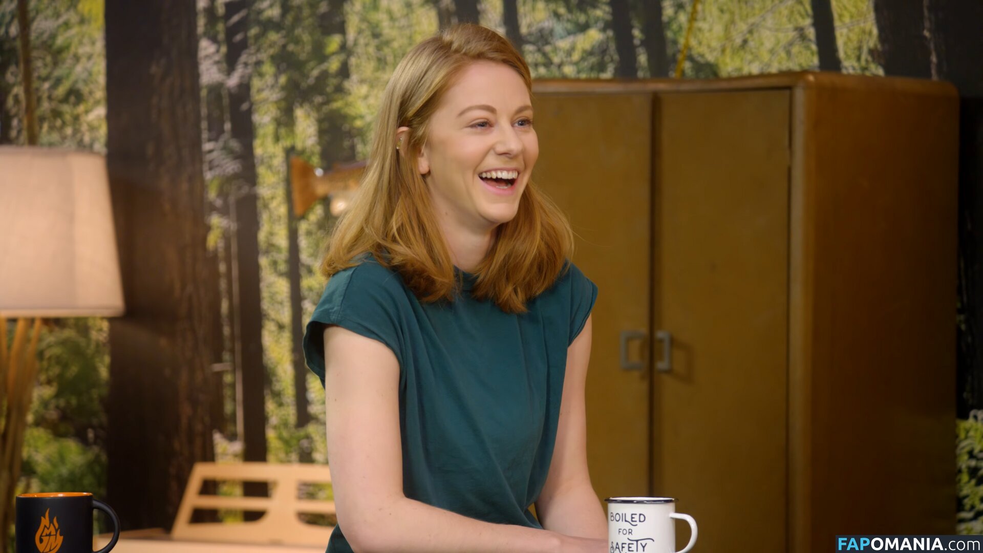 Simone Giertz / simonegiertz Çıplak OnlyFans  Sızdırılmış Fotoğraf #5