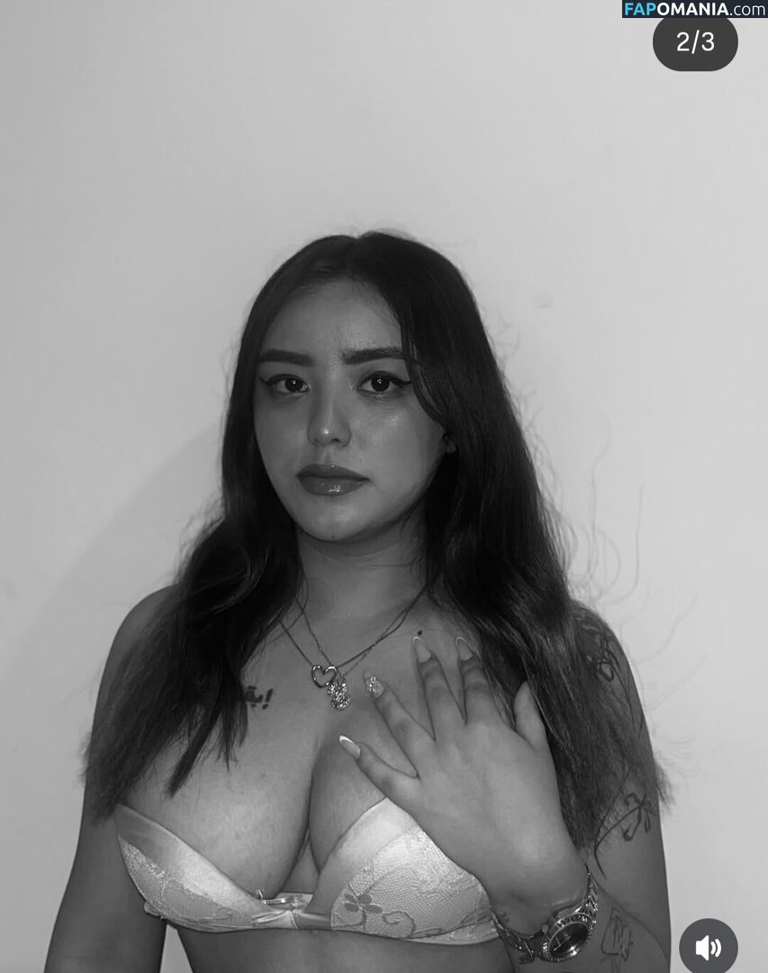 simranyonzon Çıplak OnlyFans  Sızdırılmış Fotoğraf #3