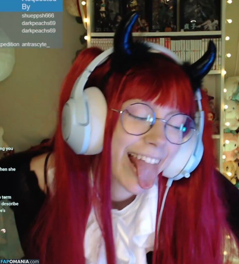 Skymi_chan Çıplak OnlyFans  Sızdırılmış Fotoğraf #11