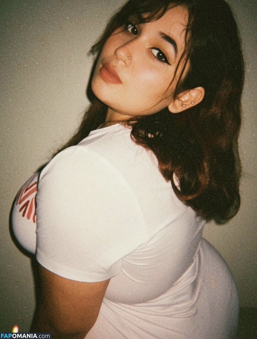 Sneha Gowry / _gowreeee_ Çıplak OnlyFans  Sızdırılmış Fotoğraf #8