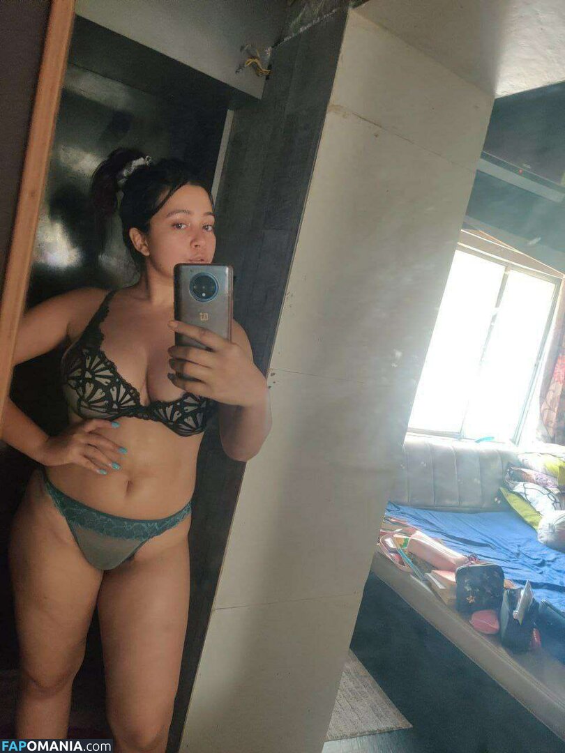 Rimpi31 / Sneha Karmakar Çıplak OnlyFans  Sızdırılmış Fotoğraf #3