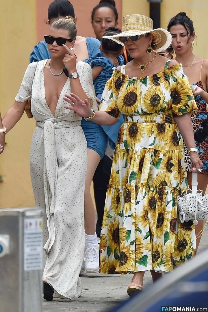 Sofia Richie / sofiarichie Çıplak OnlyFans  Sızdırılmış Fotoğraf #180