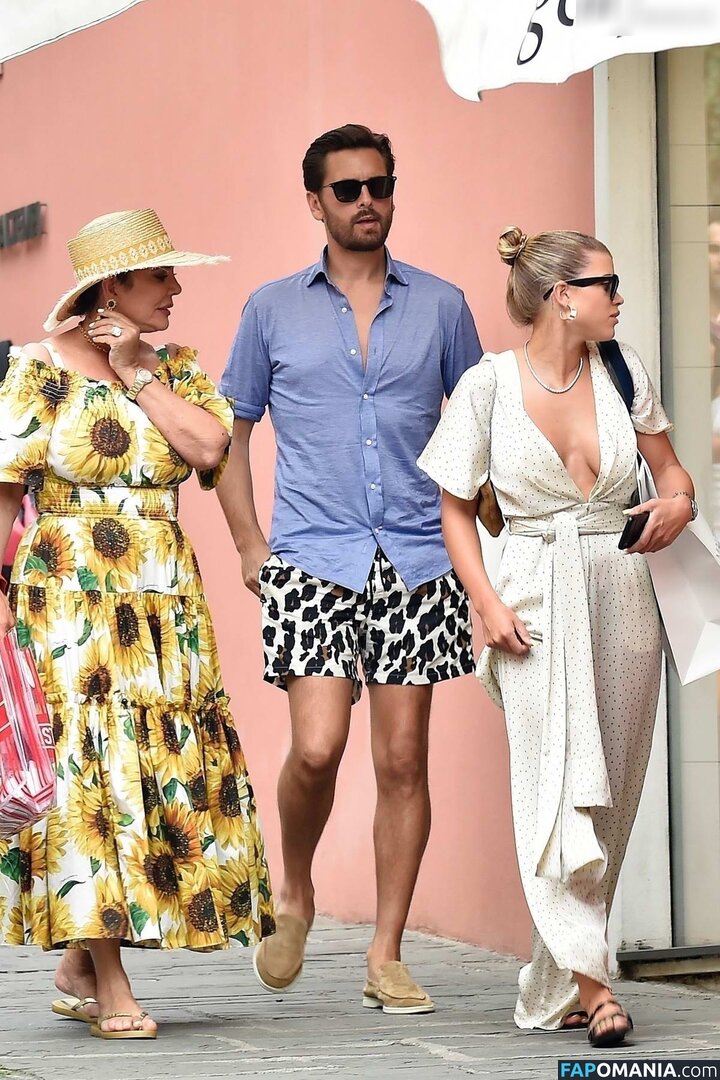 Sofia Richie / sofiarichie Çıplak OnlyFans  Sızdırılmış Fotoğraf #181