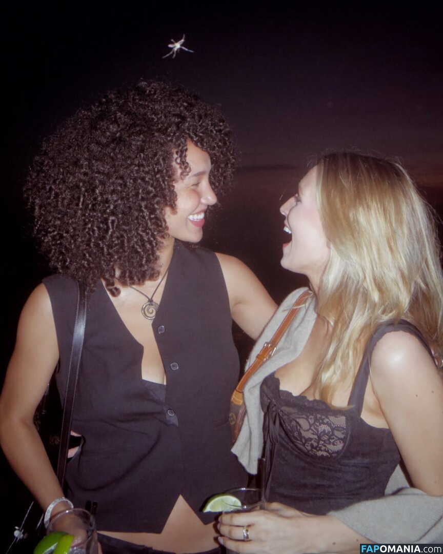 Sofia Wylie / https: / sofiawylie Çıplak OnlyFans  Sızdırılmış Fotoğraf #13