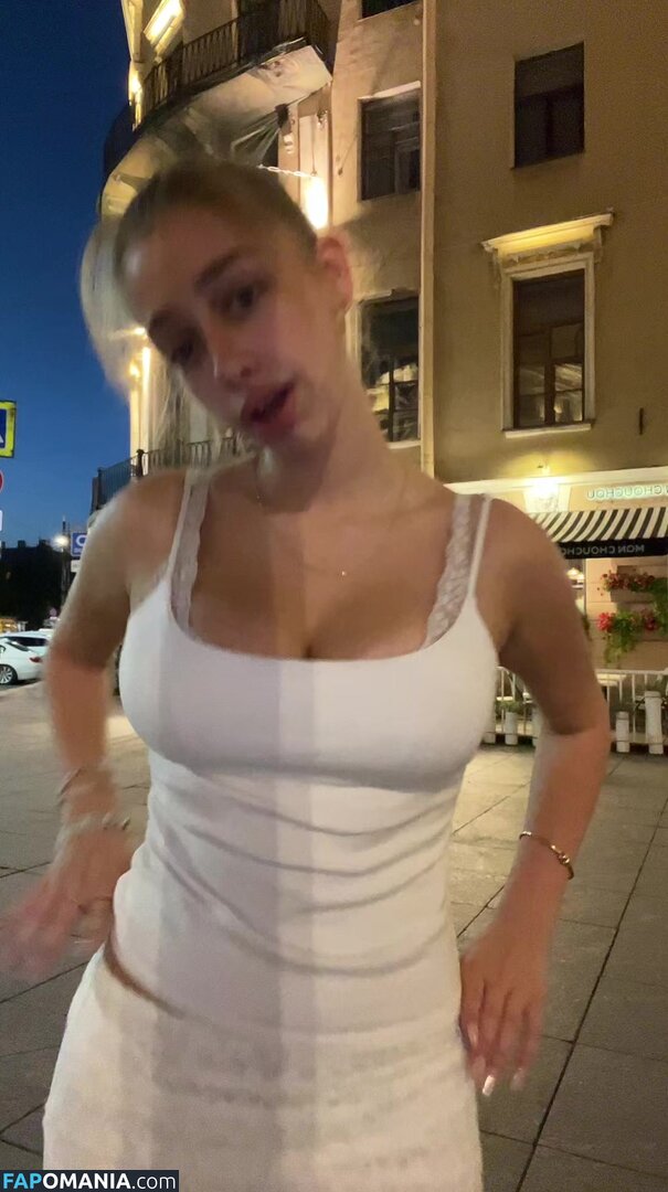 https: / sofyaplotnikova / xsofya_x Çıplak OnlyFans  Sızdırılmış Fotoğraf #2