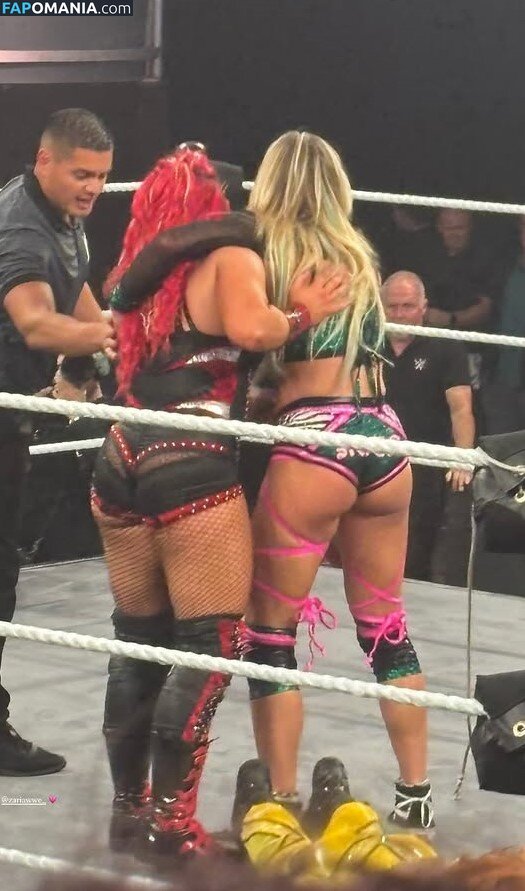 Sol Ruca / SolRucaWWE / sol.surfer / solrvca Çıplak OnlyFans  Sızdırılmış Fotoğraf #229