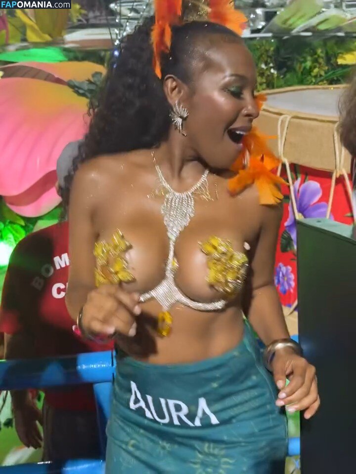 BBB 4 / Solange Vega / https: / solvegaoficial Çıplak OnlyFans  Sızdırılmış Fotoğraf #9