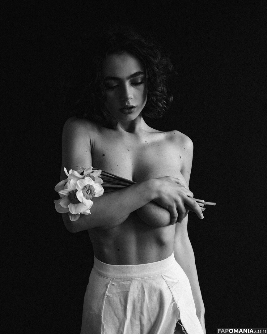 Solomia Maievska / Solomia_Maievska / miamaievska Çıplak OnlyFans  Sızdırılmış Fotoğraf #120
