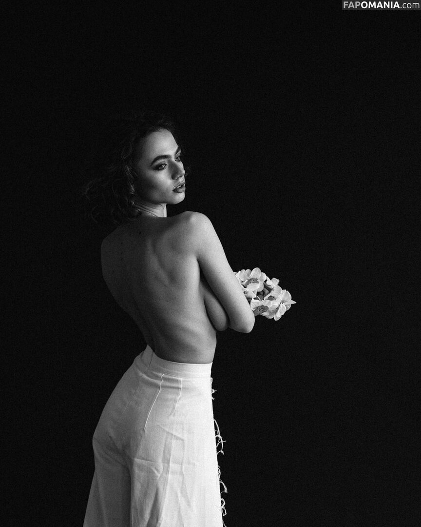 Solomia Maievska / Solomia_Maievska / miamaievska Çıplak OnlyFans  Sızdırılmış Fotoğraf #124