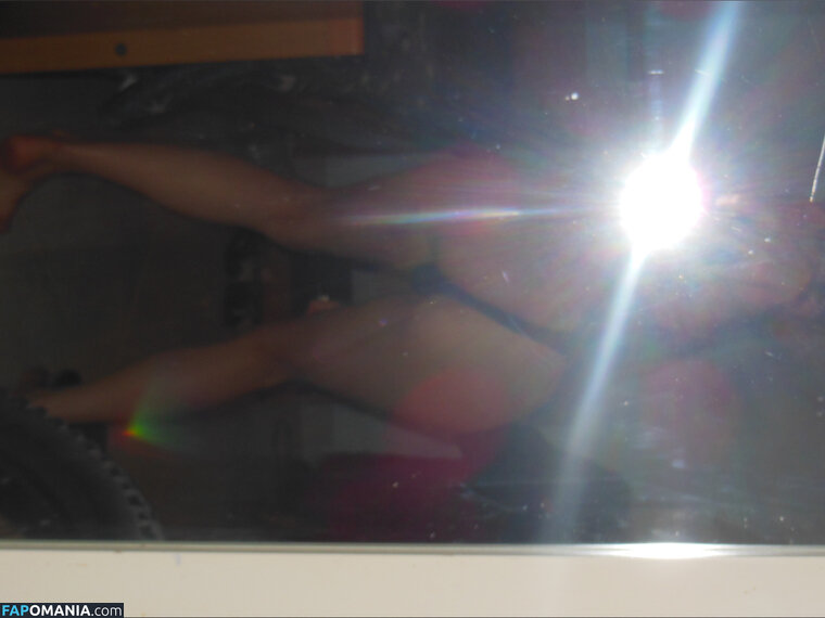 Joe / Sondaspaziale Çıplak OnlyFans  Sızdırılmış Fotoğraf #11