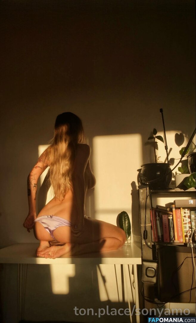 SonyaMO / sonyamoanddough Çıplak OnlyFans  Sızdırılmış Fotoğraf #3