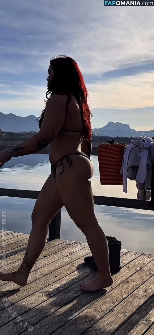 Sophia Thiel / sophia.thiel Çıplak OnlyFans  Sızdırılmış Fotoğraf #1