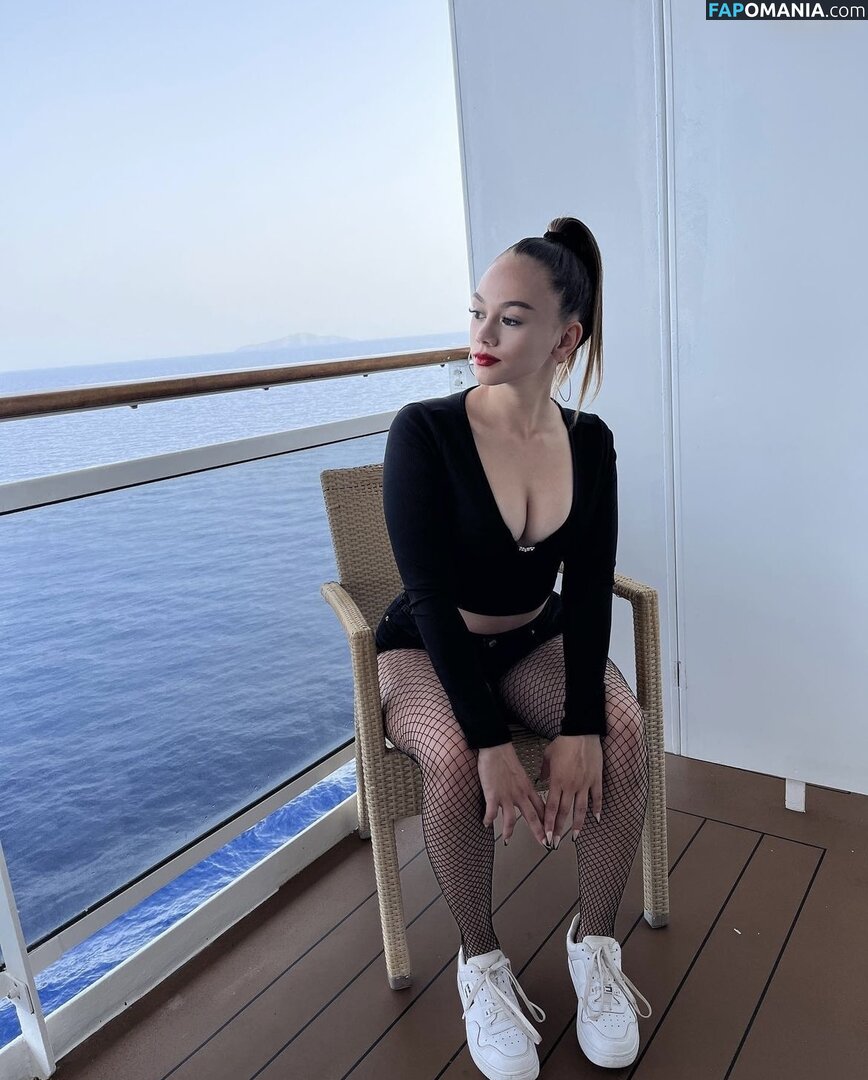 Sophie Gerlach / _.sophie05._ Çıplak OnlyFans  Sızdırılmış Fotoğraf #6
