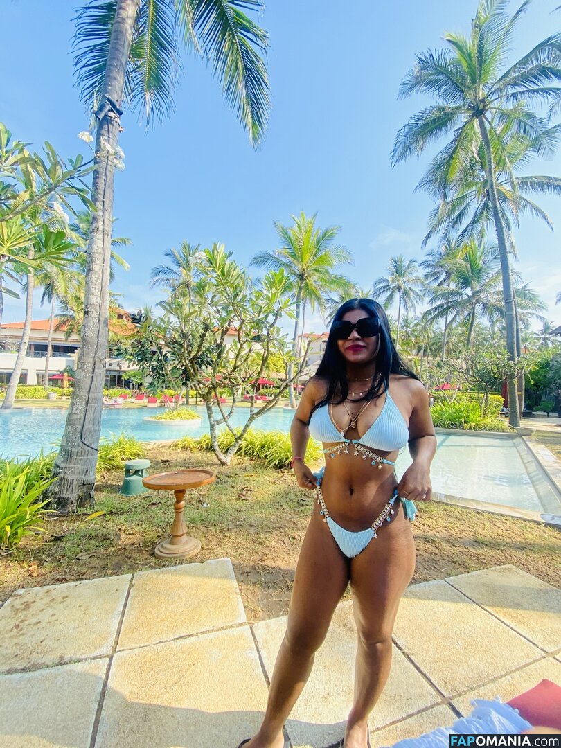 Sri Lanka / Sri Lankan Girls / hashini.guruge / poojaniperera Çıplak OnlyFans  Sızdırılmış Fotoğraf #80