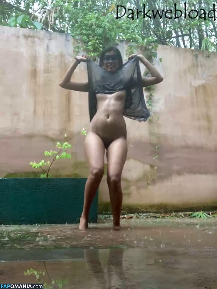 Sri Lanka / Sri Lankan Girls / hashini.guruge / poojaniperera Çıplak OnlyFans  Sızdırılmış Fotoğraf #113
