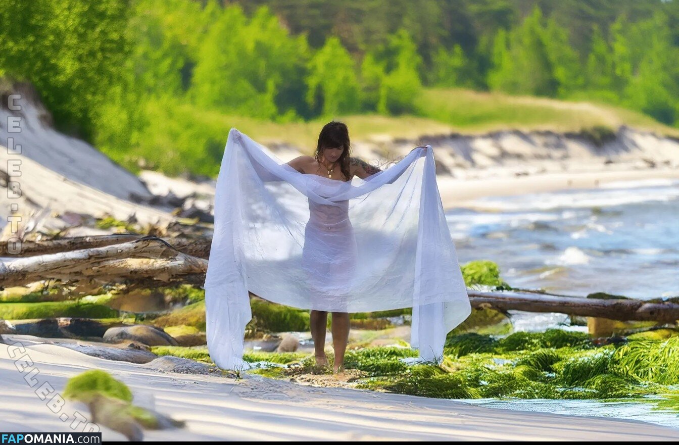 Steffiluxe / https: / steffiluxxe Çıplak OnlyFans  Sızdırılmış Fotoğraf #1