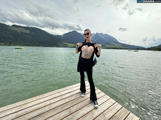 Stella von Monroe / stellavonmonroe Çıplak OnlyFans  Sızdırılmış Fotoğraf #7