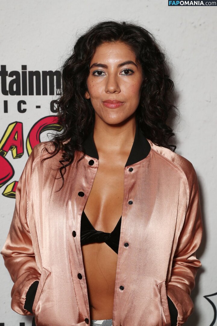 Rosa Diaz Brooklyn Nine-Nine / Stephanie Beatriz / stephaniebeatriz Çıplak OnlyFans  Sızdırılmış Fotoğraf #42