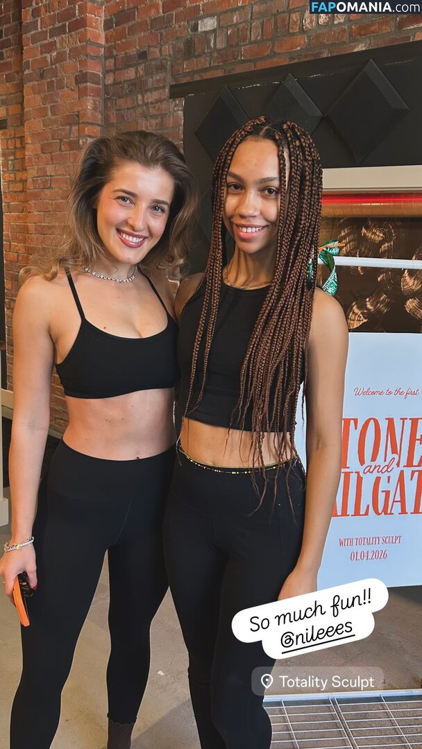 Stephanie Niles / https: / nileees Çıplak OnlyFans  Sızdırılmış Fotoğraf #1