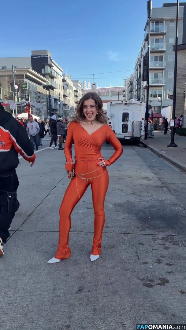 Stephanie Niles / https: / nileees Çıplak OnlyFans  Sızdırılmış Fotoğraf #4