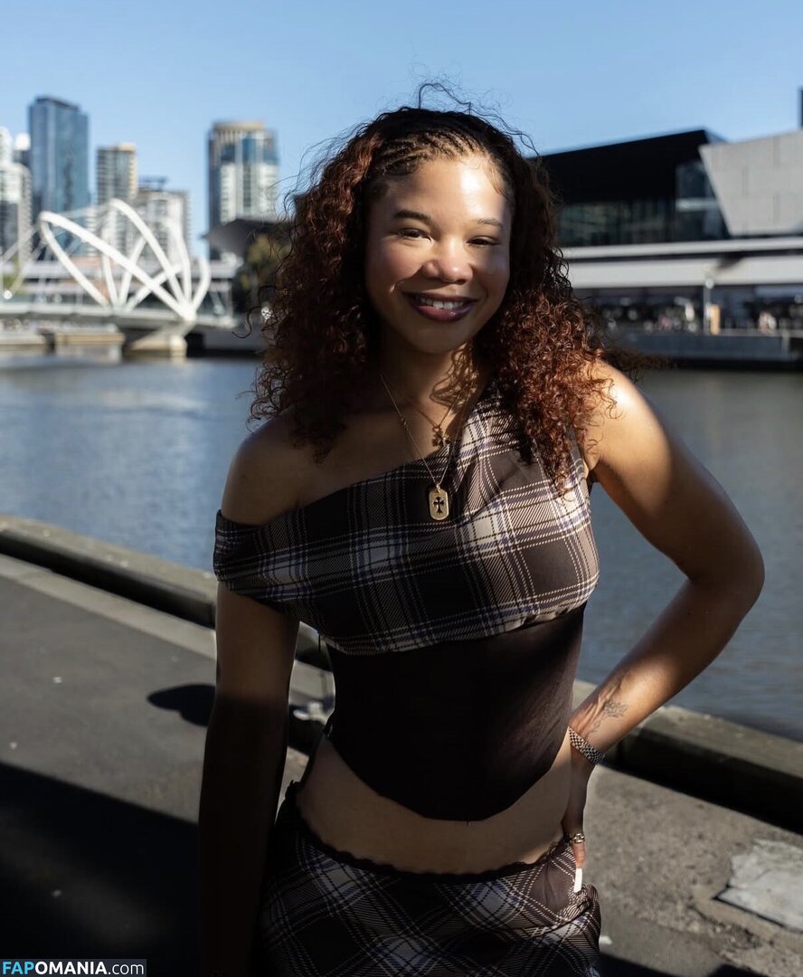 Storm Reid / stormikush / stormreid Çıplak OnlyFans  Sızdırılmış Fotoğraf #482