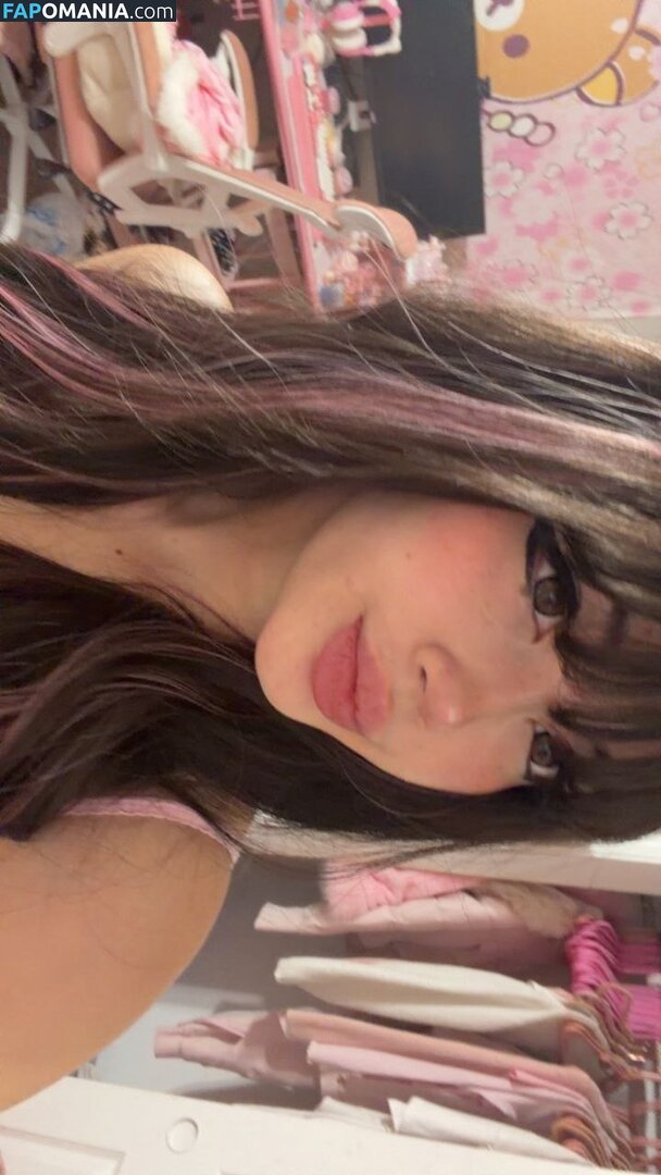 beanluvr13 / strawbari.zz / strawbarie / strawbarizz Çıplak OnlyFans  Sızdırılmış Fotoğraf #4