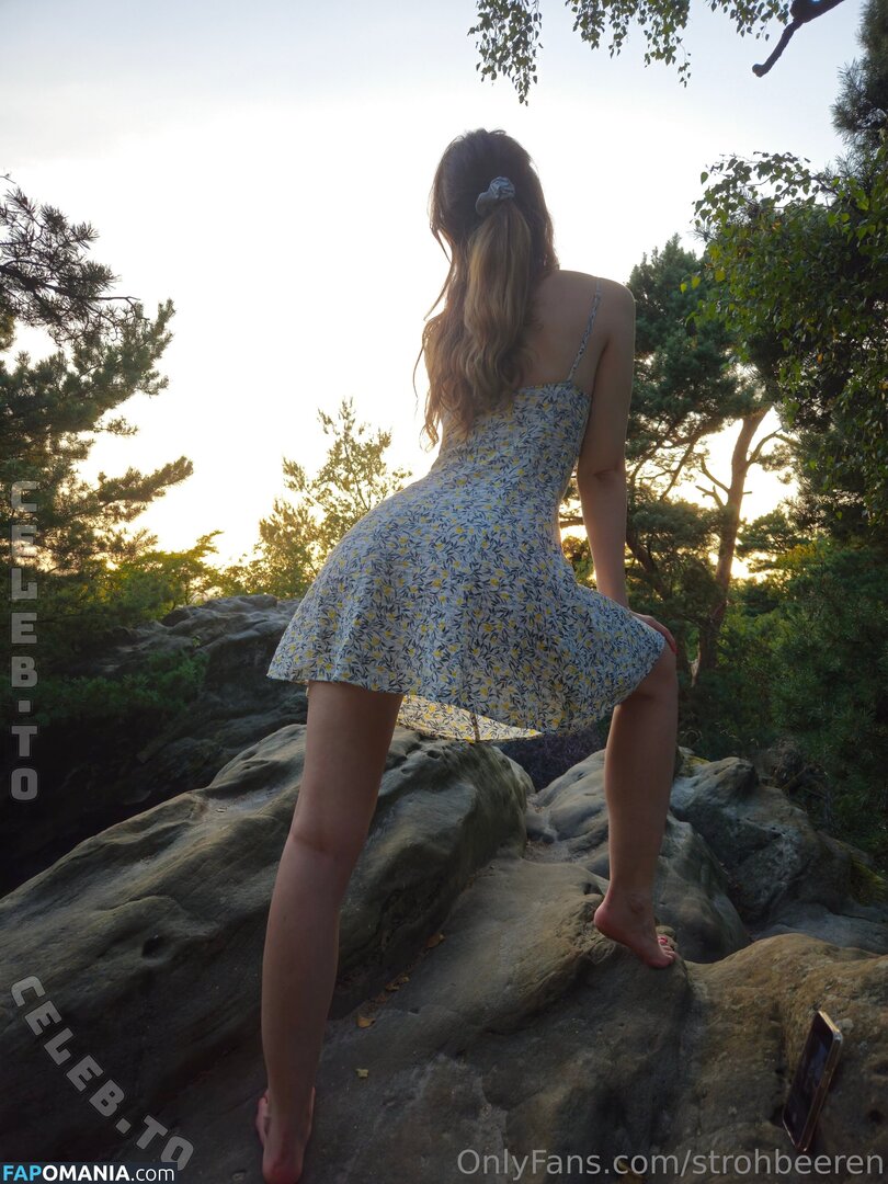 strohbeeren Çıplak OnlyFans  Sızdırılmış Fotoğraf #3