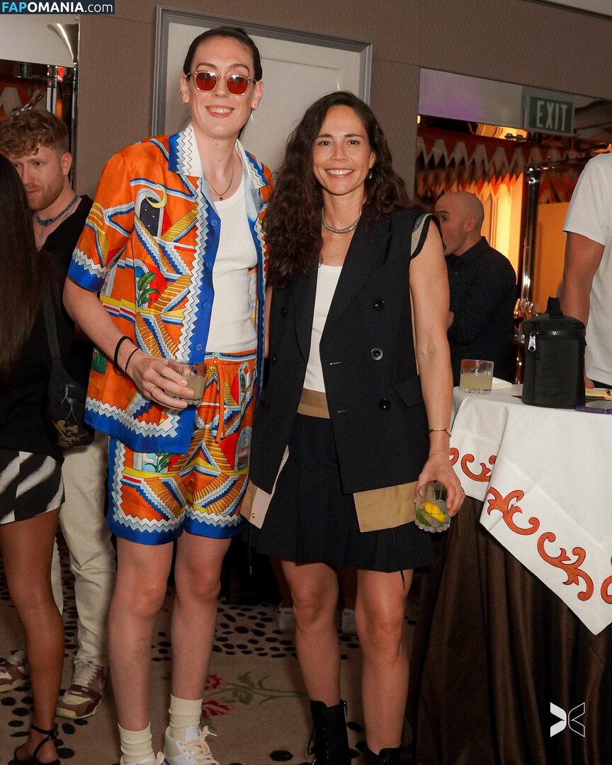 Sue Bird / WNBA Player / https: / s10bird / sbird10 Çıplak OnlyFans  Sızdırılmış Fotoğraf #14