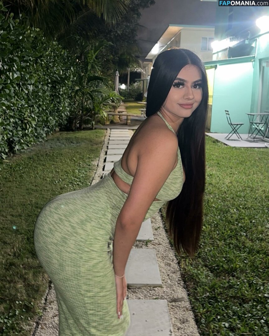 Suman Maria / sexysummermaria / suman_maria Çıplak OnlyFans  Sızdırılmış Fotoğraf #23