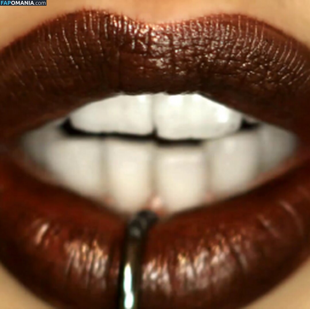 Summer Brielle / summerbrielleoffcial Çıplak OnlyFans  Sızdırılmış Fotoğraf #1