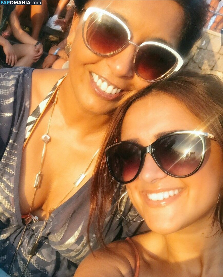 Sunetra Sarker Çıplak OnlyFans  Sızdırılmış Fotoğraf #2