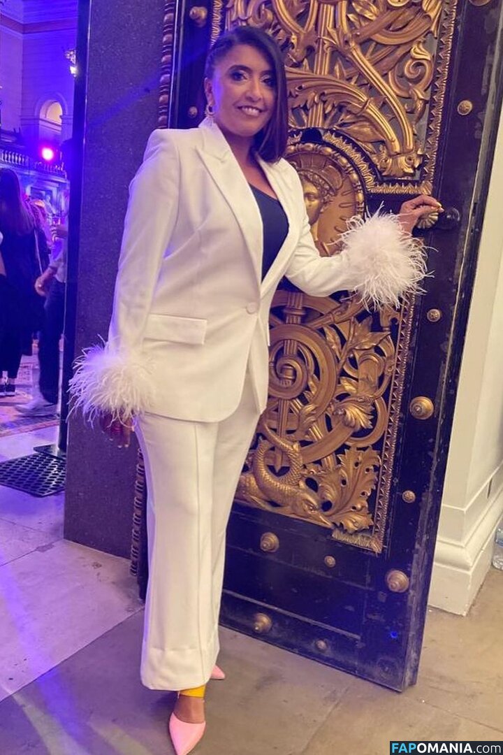 Sunetra Sarker Çıplak OnlyFans  Sızdırılmış Fotoğraf #15