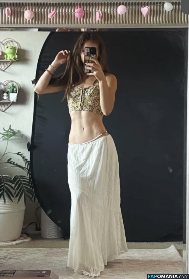 Sunflower ASMR / sunflowerVA / sunflowerrasmr Çıplak OnlyFans  Sızdırılmış Fotoğraf #2