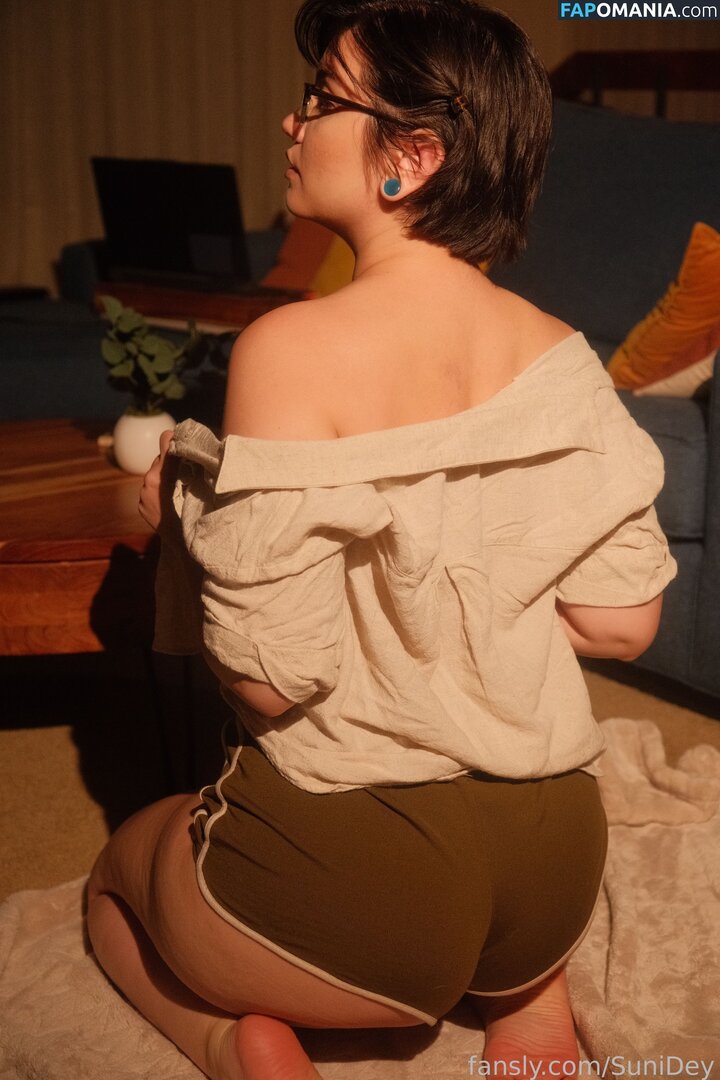 SuniDey / sunidey_ Çıplak OnlyFans  Sızdırılmış Fotoğraf #310