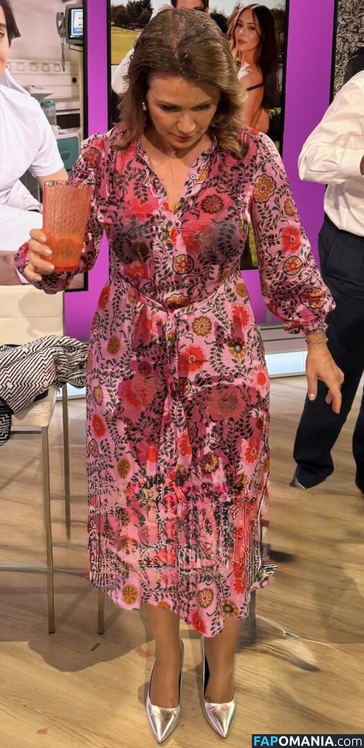 Susanna Reid / susannareid100 Çıplak OnlyFans  Sızdırılmış Fotoğraf #166