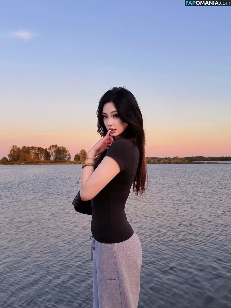Susansunn / https: / susan_sun17 Çıplak OnlyFans  Sızdırılmış Fotoğraf #9