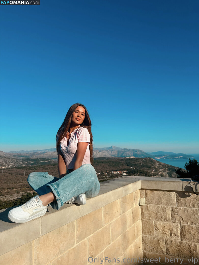 sweet_berry / sweet_berry_vip Çıplak OnlyFans  Sızdırılmış Fotoğraf #1