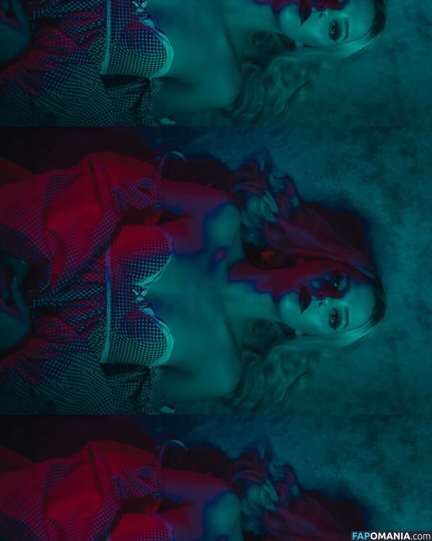 Sweetdistortion / sasha_simple Çıplak OnlyFans  Sızdırılmış Fotoğraf #1