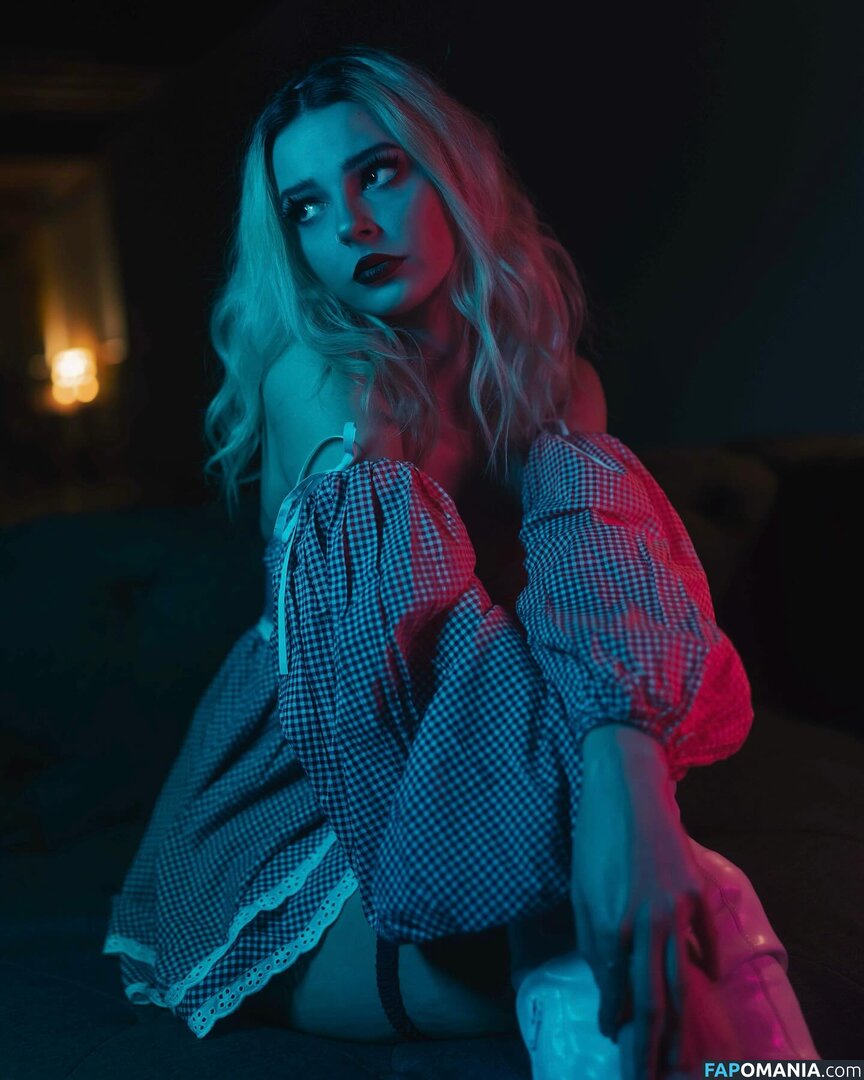 Sweetdistortion / sasha_simple Çıplak OnlyFans  Sızdırılmış Fotoğraf #6