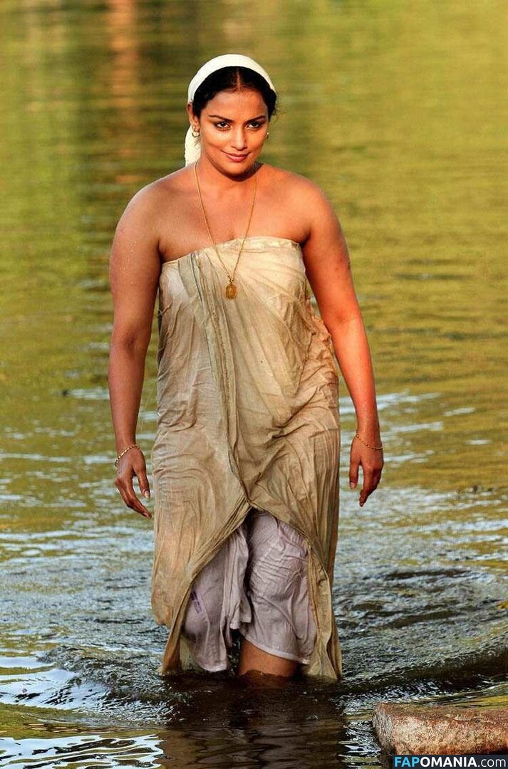 Swetha Menon Çıplak OnlyFans  Sızdırılmış Fotoğraf #4