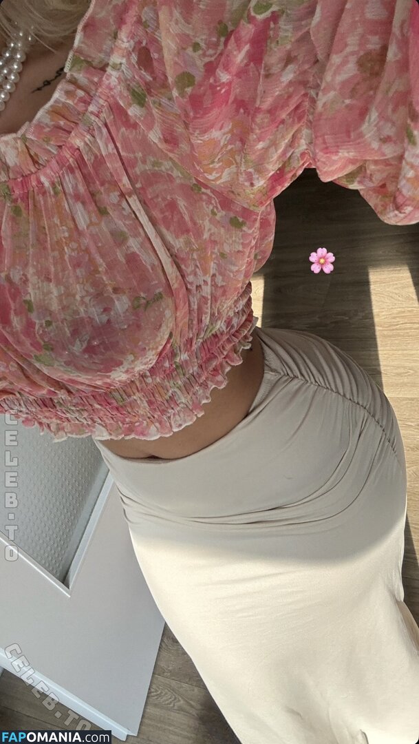 Sxrxhvrx / sxrxh.vrx Çıplak OnlyFans  Sızdırılmış Fotoğraf #3