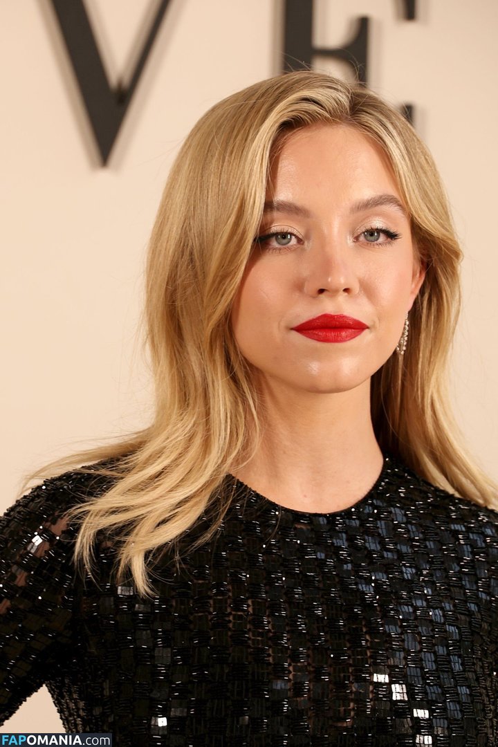 Sydney Sweeney Çıplak Sızdırılmış Fotoğraf #187